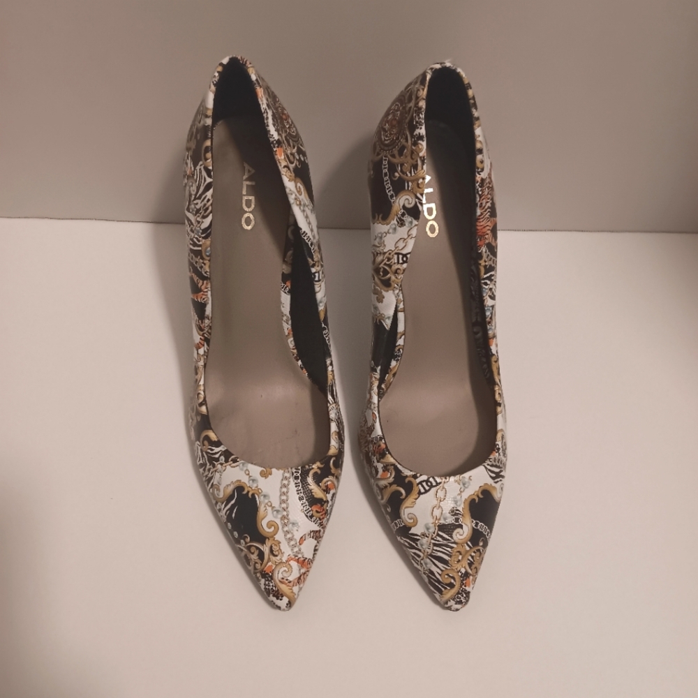 Aldo Size 9 Heels ( Preloved)